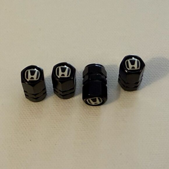 Honda Valve Stem Caps in Black Set of 4 NWT - Picture 2 of 4